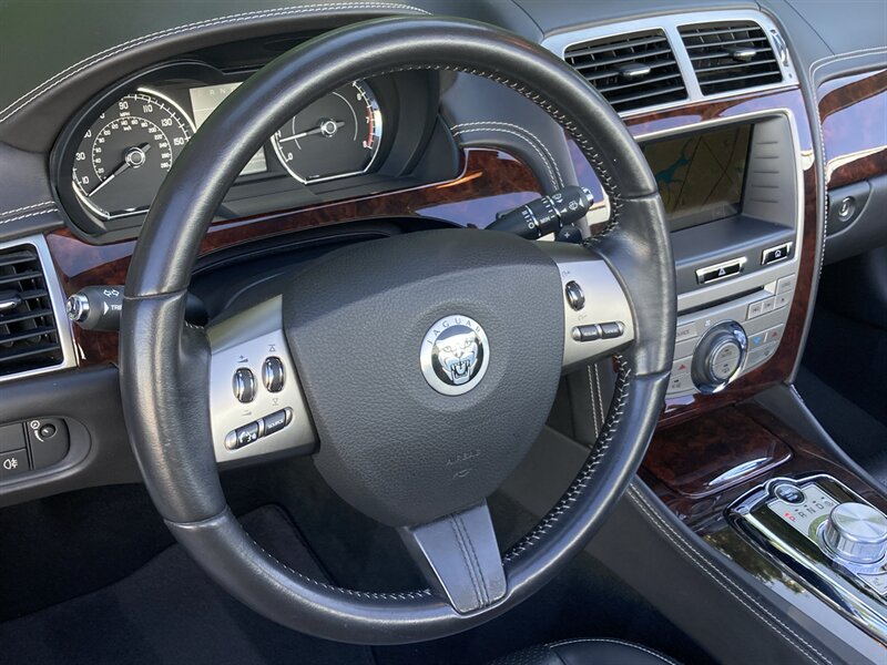Used 2010 Jaguar XK Convertible RWD image 20