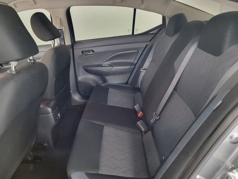 Used 2023 Nissan Versa SV FWD image 13