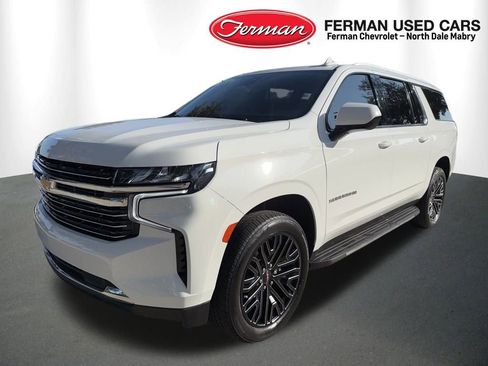 Used 2021 Chevrolet Suburban LT image 5