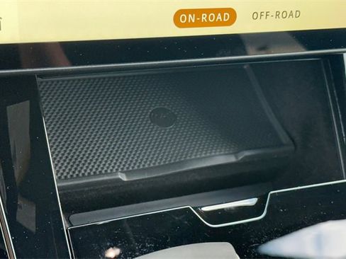 Certified 2025 Land Rover Range Rover Sport SE image 20