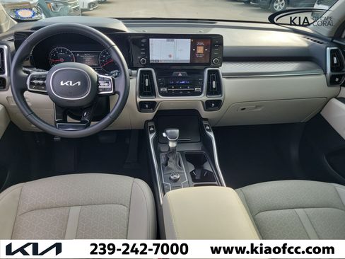 Certified 2023 Kia Sorento S FWD image 18