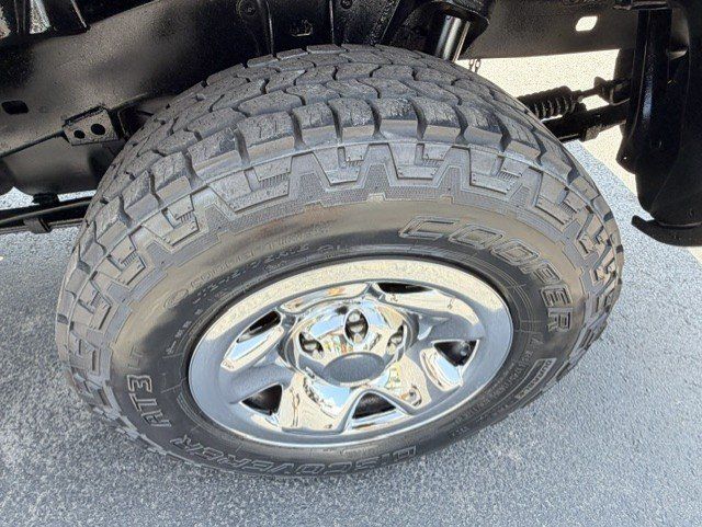 Used 2013 Toyota Tacoma PreRunner w/ Convenience Pkg RWD image 11