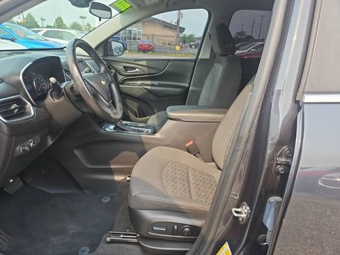 Used 2022 Chevrolet Equinox LT FWD image 10