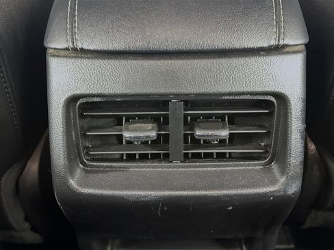 Used 2019 Ford Edge ST w/ Convenience Package image 25