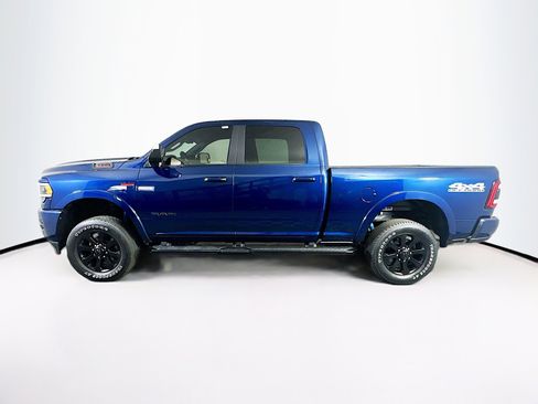 Used 2022 RAM 2500 Laramie w/ Night Edition image 4