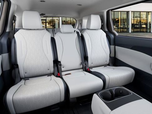 New 2026 Kia Carnival EX image 16