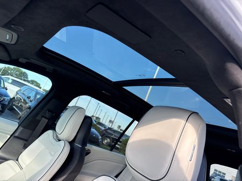 Certified 2025 Lincoln Aviator Black Label AWD/4WD image 25