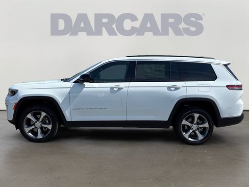 New 2026 Jeep Grand Cherokee L Limited w/ Luxury Tech Group II AWD/4WD image 4