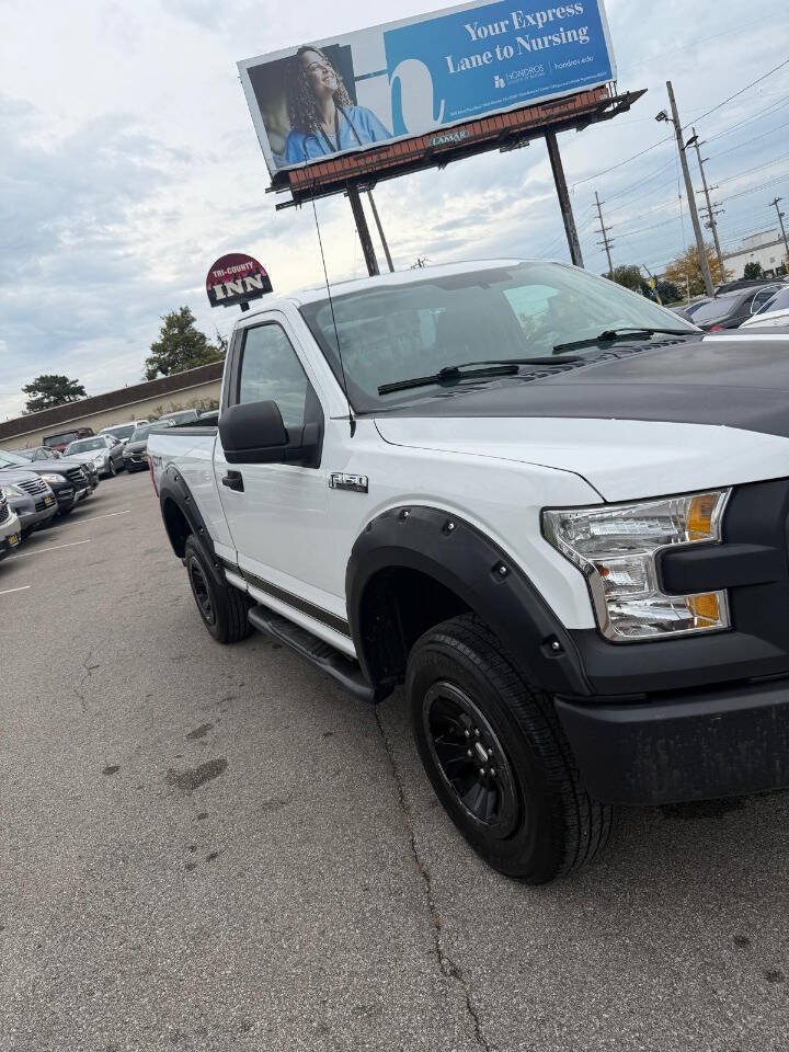 Used 2017 Ford F150 XL w/ Equipment Group 101A Mid AWD/4WD image 44