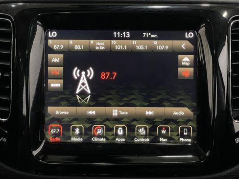Used 2019 Jeep Compass Limited w/ Safety & Security Group AWD/4WD image 23