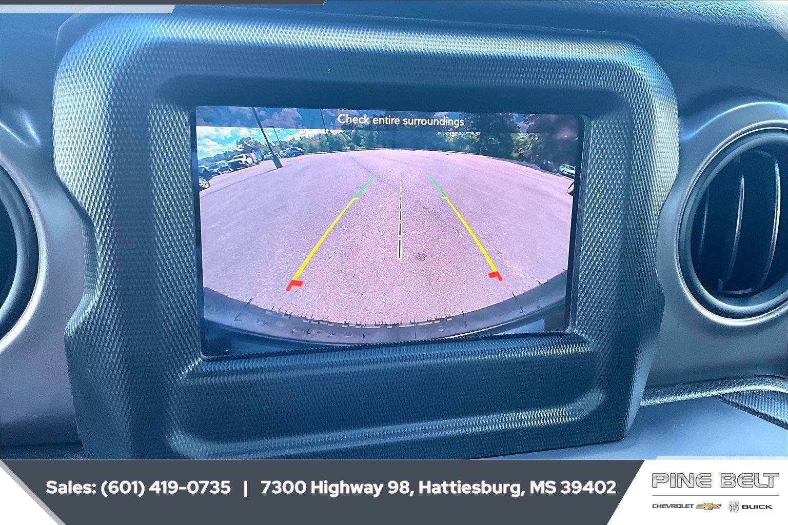 Used 2023 Jeep Wrangler Sport AWD/4WD image 15