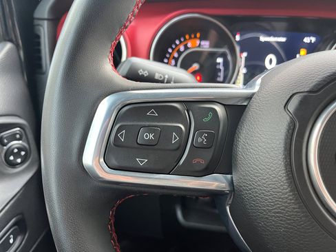 Used 2023 Jeep Wrangler Unlimited Rubicon w/ Cold Weather Group image 17