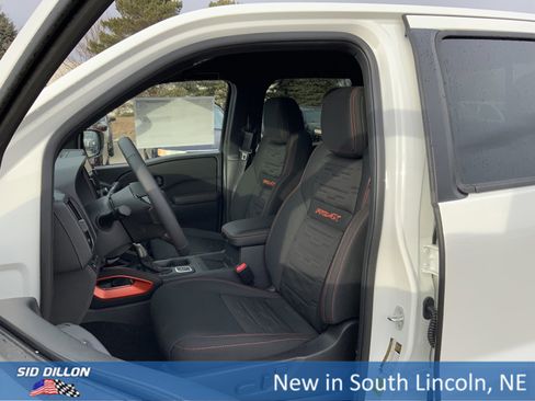 New 2026 Nissan Frontier PRO-4X w/ Pro-4x Convenience Package image 9