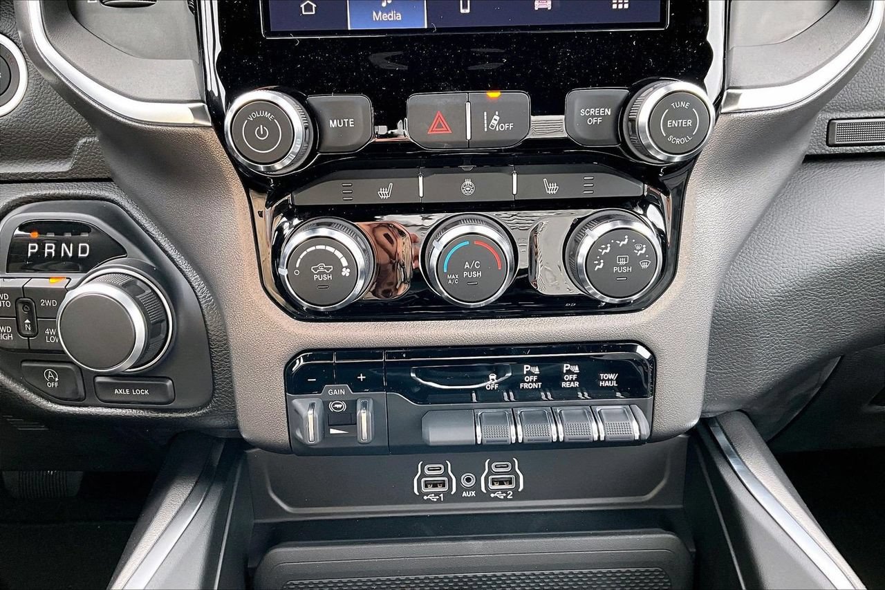 New 2026 RAM 1500 Big Horn AWD/4WD image 15