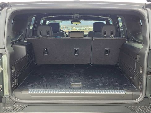 Used 2024 GMC Hummer EV 3X AWD/4WD image 14