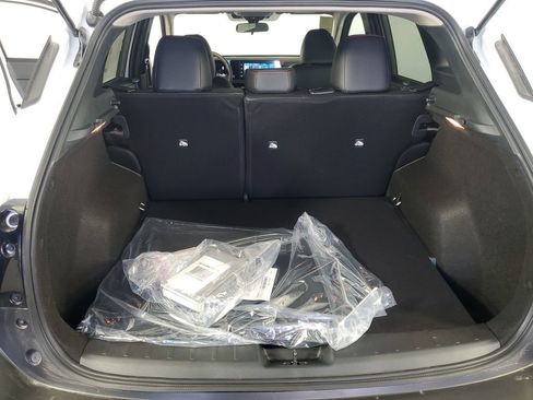New 2026 Nissan Kicks SR FWD image 31