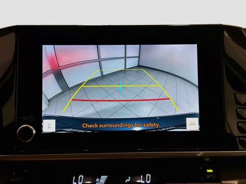 Used 2025 Toyota Camry LE FWD image 11