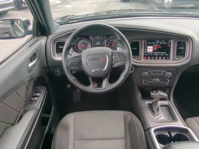 Used 2022 Dodge Charger SXT AWD/4WD image 15