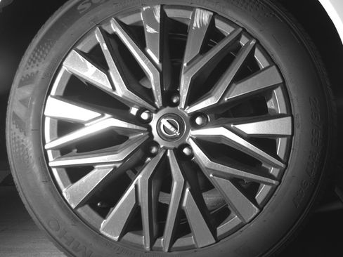 Used 2025 Nissan Altima 2.5 SV image 15