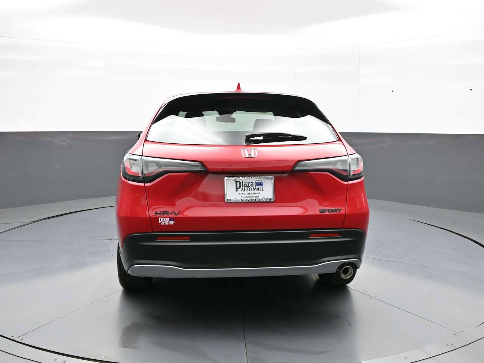 Certified 2026 Honda HR-V Sport image 7