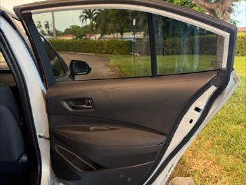 Used 2024 Toyota Corolla LE FWD image 16