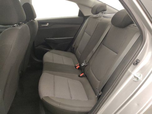 Used 2021 Hyundai Accent SE image 18