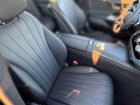 New 2025 Mercedes-Benz E 450 4MATIC All-Terrain Wagon image 25