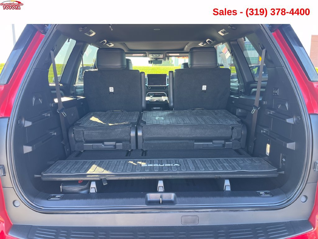 Certified 2024 Toyota Sequoia Platinum AWD/4WD image 7