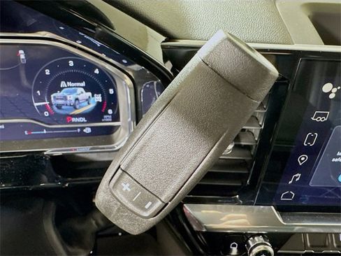 New 2025 GMC Sierra 2500 SLT w/ Texas SLT Premium Package image 11