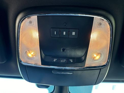 Used 2021 Jeep Grand Cherokee Laredo X image 28