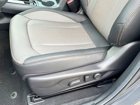 Used 2025 Subaru Crosstrek 2.5i Limited w/ Crosstrek Mirror Package image 27