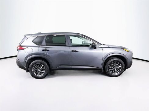 Used 2023 Nissan Rogue S AWD/4WD image 12
