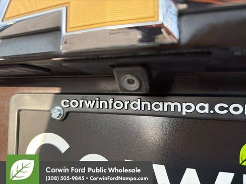 Used 2018 Chevrolet Tahoe LT w/ Luxury Package image 11