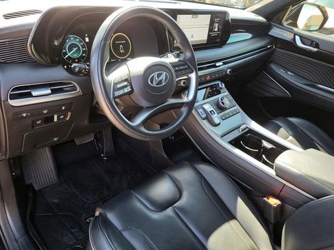 Used 2025 Hyundai Palisade Calligraphy image 21