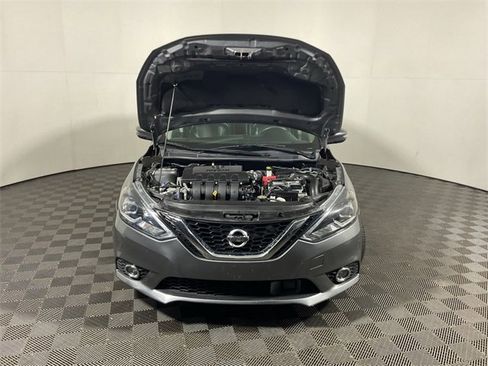 Used 2018 Nissan Sentra SL image 6