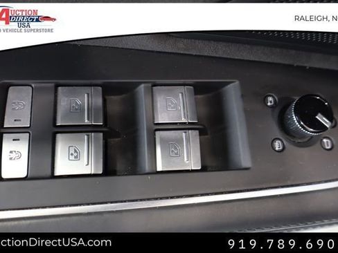 Used 2021 Audi A8 L 4.0T w/ Luxury Package image 20