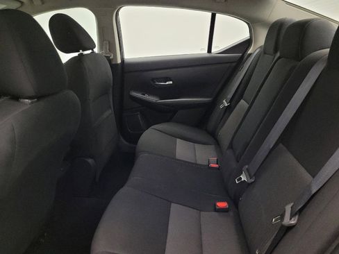 Used 2022 Nissan Sentra SV FWD image 18