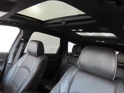 Used 2022 Buick Enclave Avenir w/ Trailering Package, 5000 lbs. AWD/4WD image 19