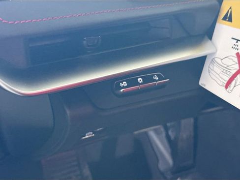 New 2026 Chevrolet Corvette Stingray Convertible w/ Battery Protection Package RWD image 11