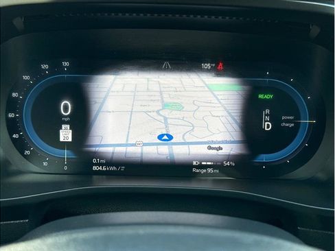 Used 2022 Volvo C40 P8 Recharge Ultimate image 16