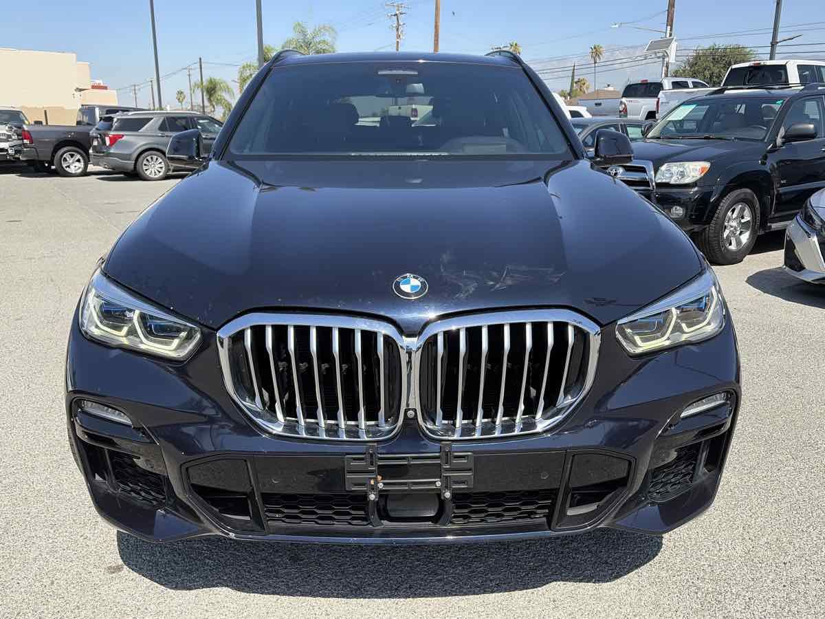 Used 2019 BMW X5 xDrive50i w/ M Sport Package AWD/4WD image 5