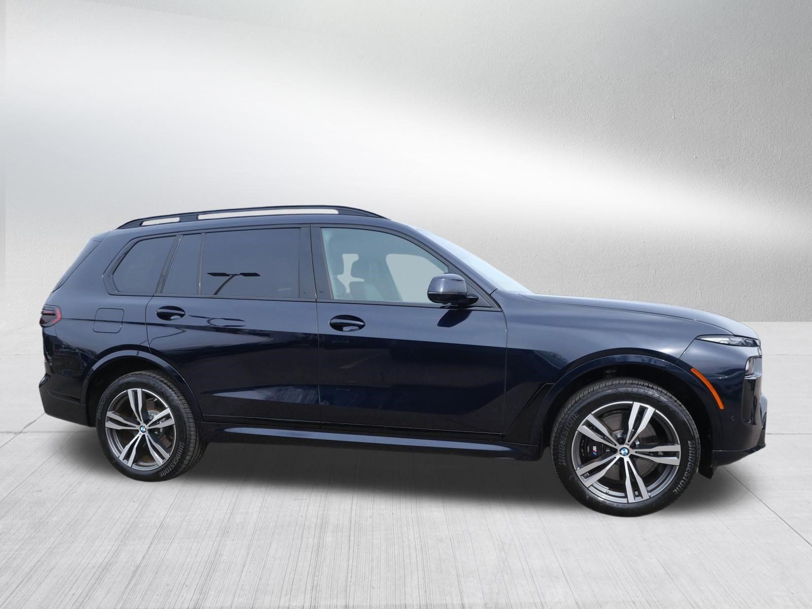 Certified 2026 BMW X7 xDrive40i AWD/4WD image 6
