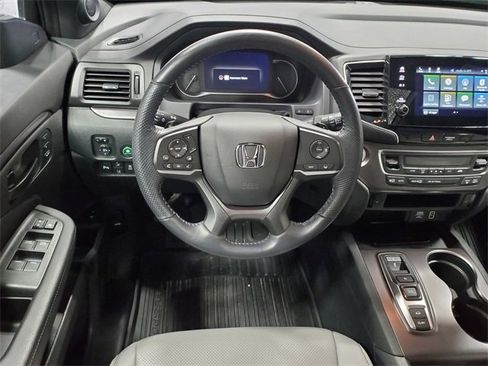 Certified 2023 Honda Passport EX-L image 19