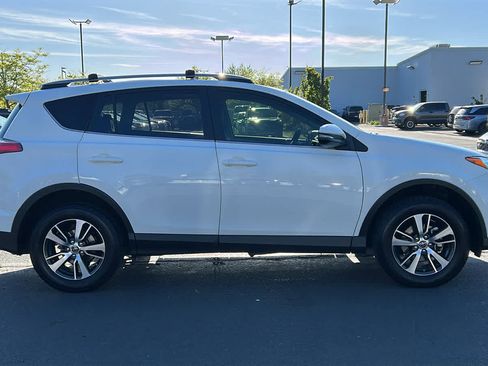 Used 2017 Toyota RAV4 XLE w/ All Weather Liner Package AWD/4WD image 4