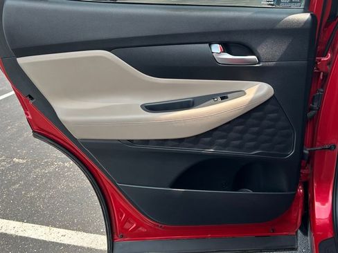 Used 2020 Hyundai Santa Fe SEL image 16