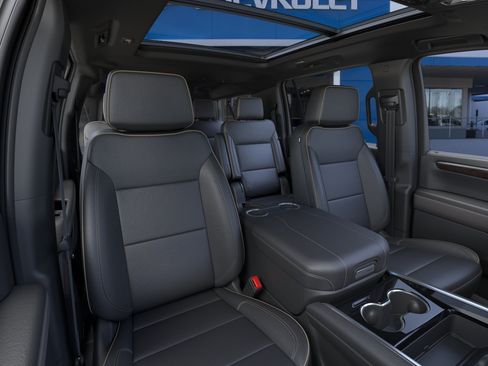 New 2026 Chevrolet Suburban Premier w/ Sun And Tow Package AWD/4WD image 48