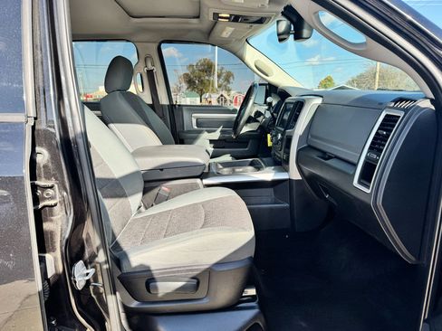 Used 2016 RAM 2500 Big Horn w/ Black Appearance Group image 16