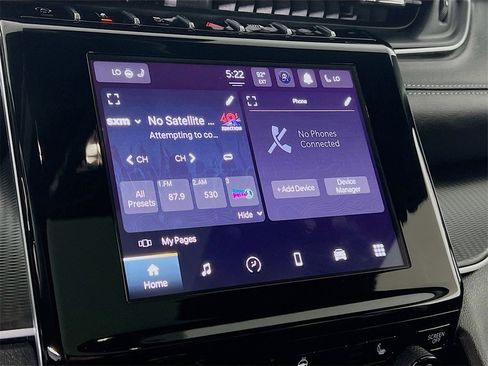 Used 2023 Jeep Grand Cherokee Altitude image 7