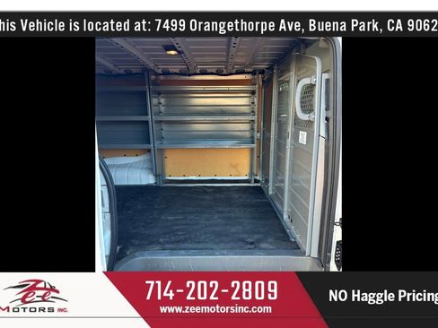 Used 2021 Nissan NV 2500 SV image 23