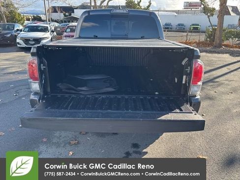 Used 2017 Toyota Tacoma Limited w/ Tow Package image 39